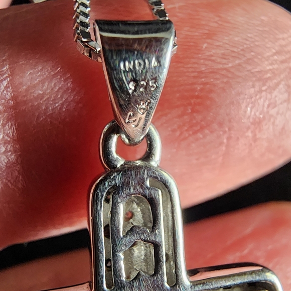 Real White And Blue Diamonds Necklace - Picture 7 of 12